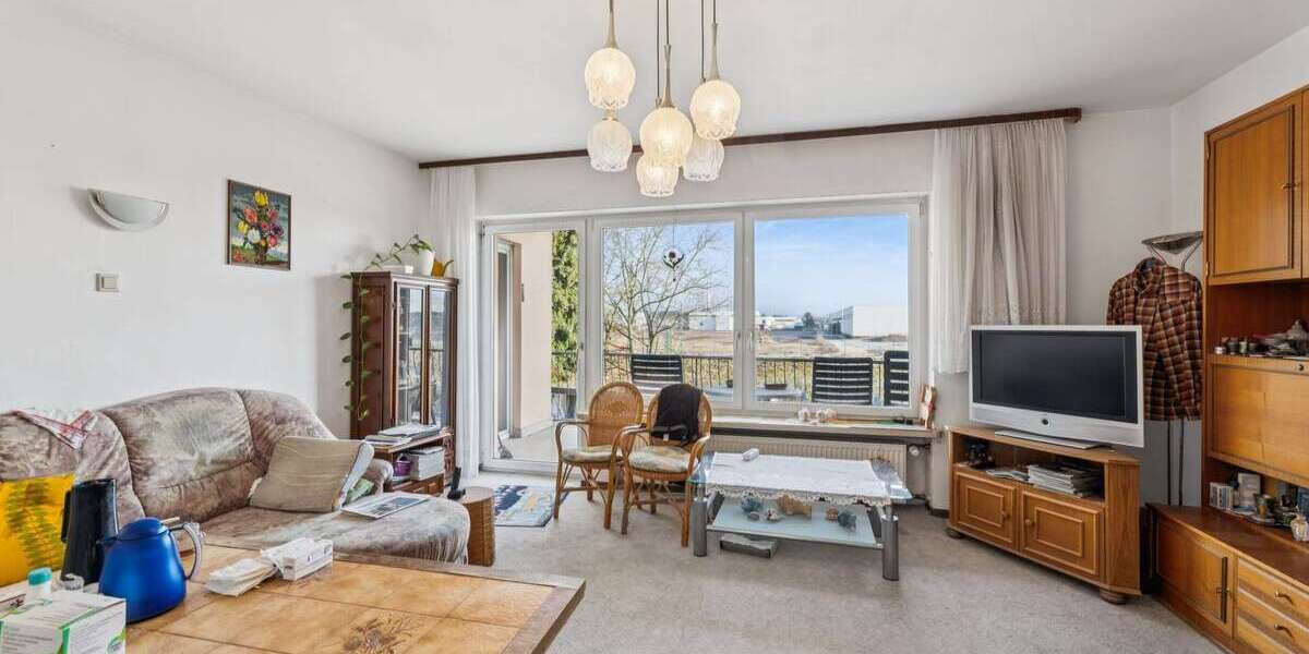 Etagenwohnung Hallstadt - 4 Zimmer, 95 m&sup2;, 260.000&euro; | Angebot:24512011