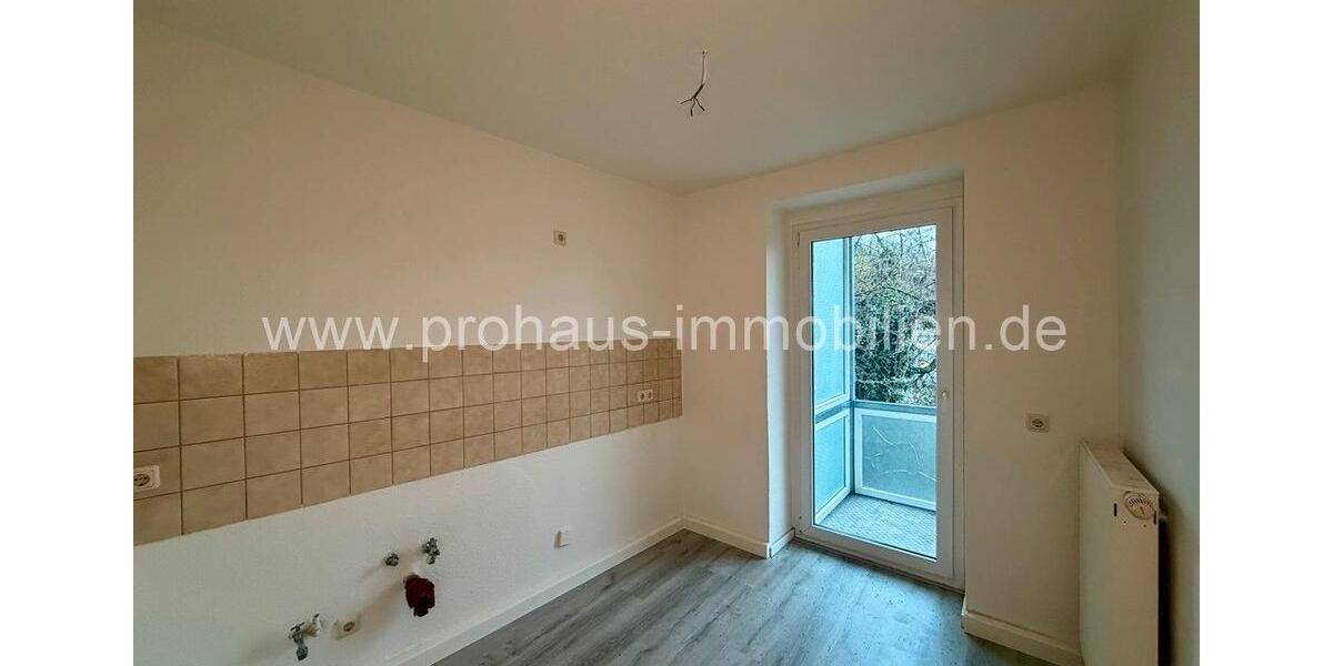 Etagenwohnung Weißenfels - 3 Zimmer, 58 m&sup2;, 340&euro; | Angebot:26633022