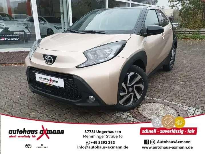 Toyota Andere 6.000 km 15.490 &euro; Dettingen 88451