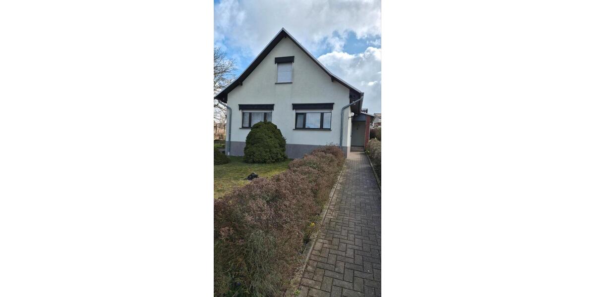 Einfamilienhaus Arnstein - 5 Zimmer, 125 m&sup2;, 180.000&euro; | Angebot:26565443