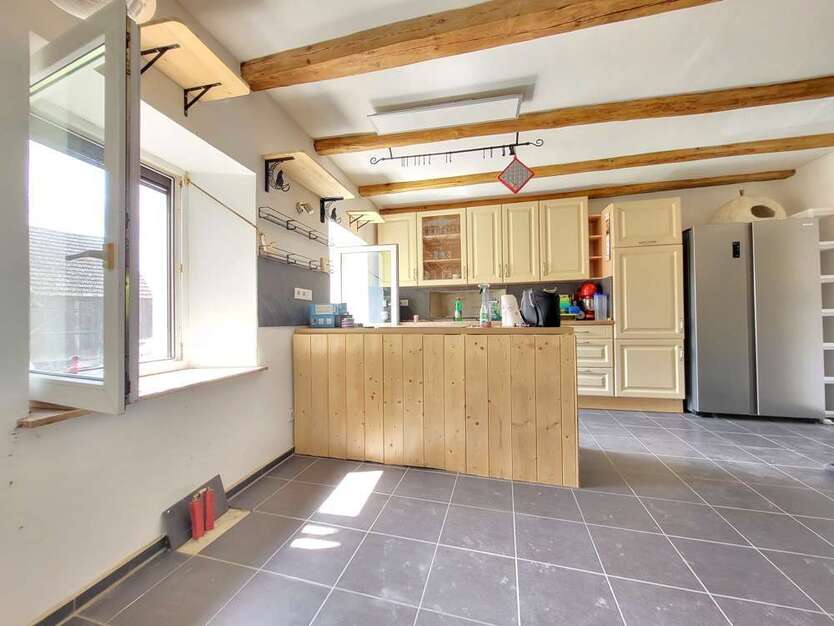 Haus zum Kaufen in Nittenau 300.000 € 128 m²