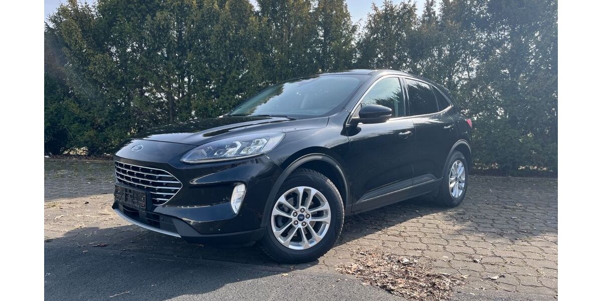 Ford Kuga 61.100 km 19.500 &euro; Roßleben-Wiehe 06571