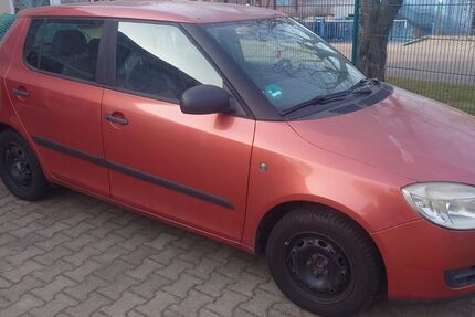 Skoda Fabia 73.363 km 2.400 &euro; Dresden 01156