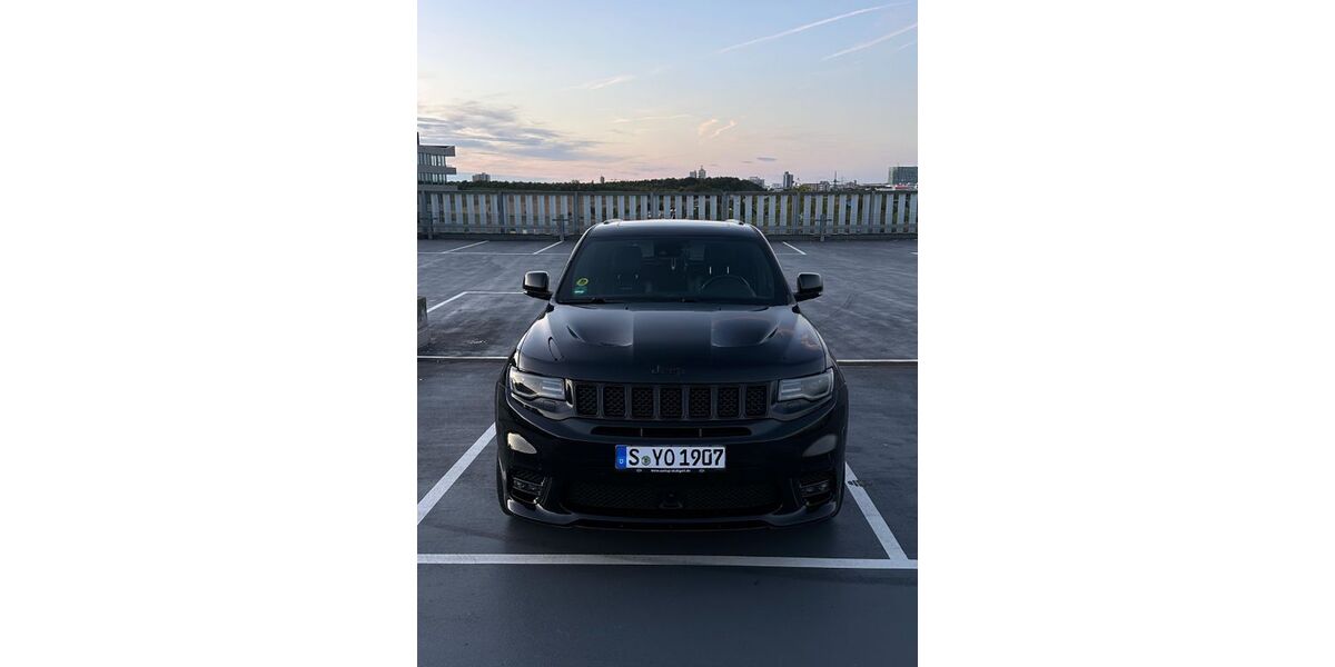 Jeep Grand Cherokee 92.000 km 52.999 &euro; Stuttgart 70190