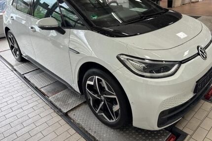 VW ID.3 45.607 km 28.440 &euro; Dessau-Roßlau 06842