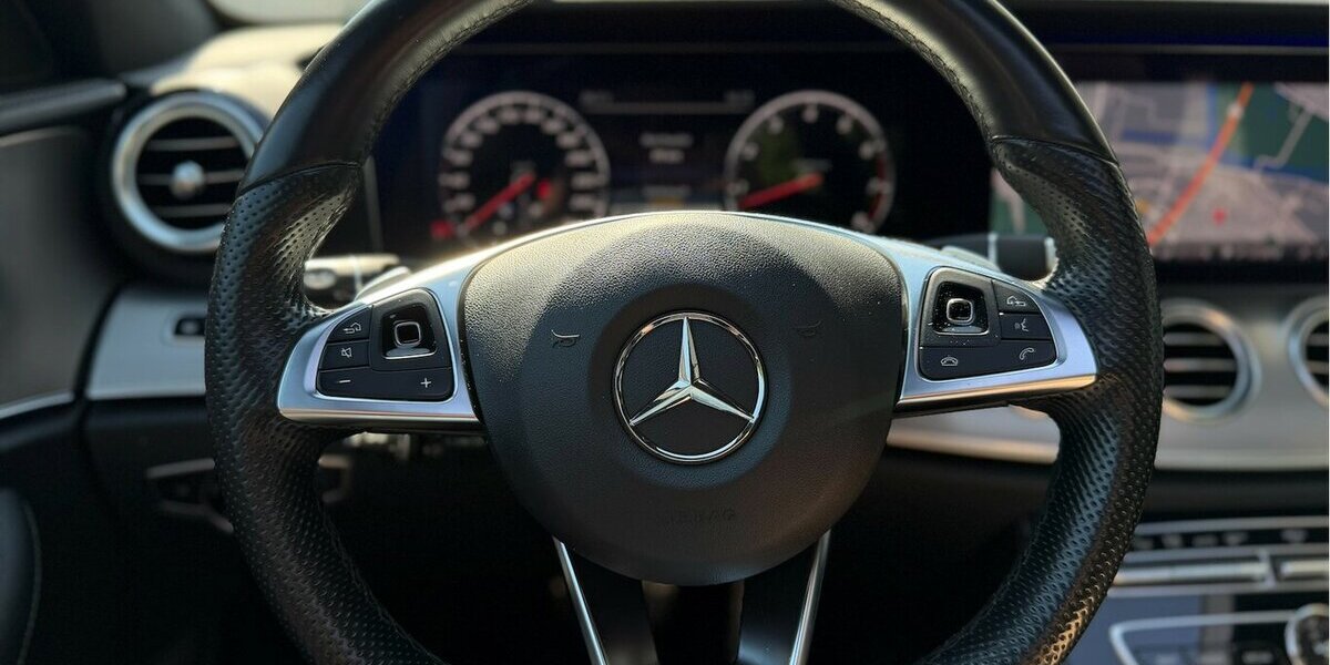 Mercedes-Benz E 400 Limousine 4Matic AMG Line 341.000 km 19.990 &euro; Neckarsulm 74172