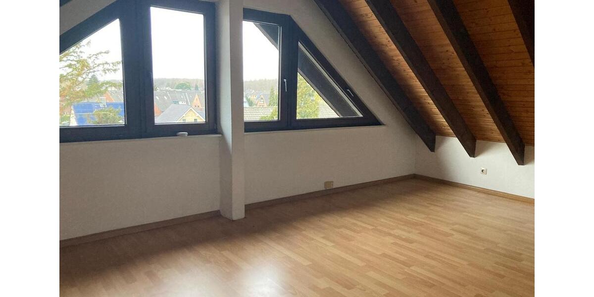 Doppelhaushälfte Moers Rheinkamp - 7 Zimmer, 157 m&sup2;, 440.000&euro; | Angebot:24774577
