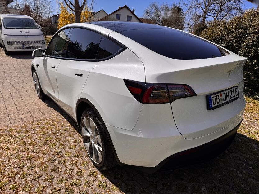 Tesla Model Y 77.000 km 29.999 € Hattenweiler 88633