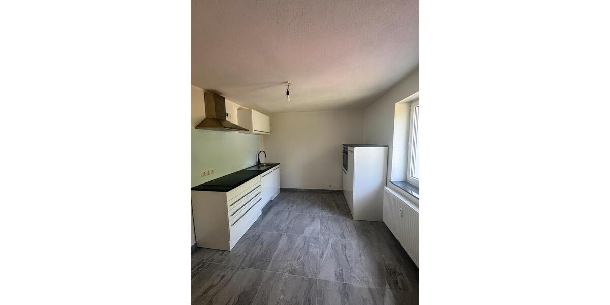 Etagenwohnung Memmingen - 2.5 Zimmer, 70 m&sup2;, 1.200&euro; | Angebot:26350725