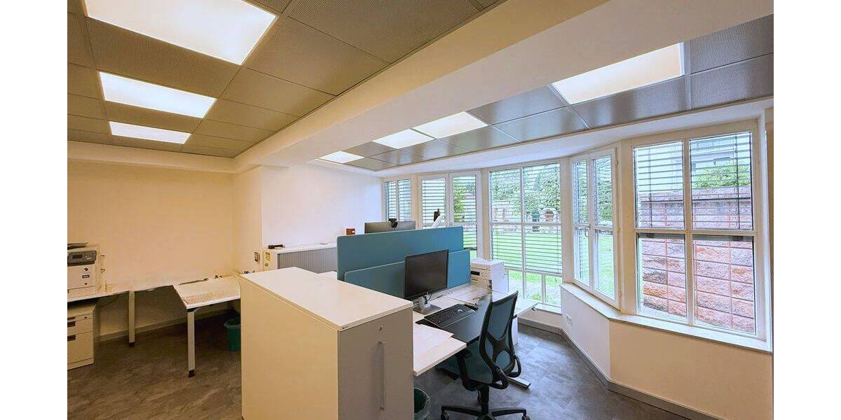 Gewerbeobjekt Ingolstadt Hundszell - 5 Zimmer, 115 m&sup2;, 1.381&euro; | Angebot:25563214