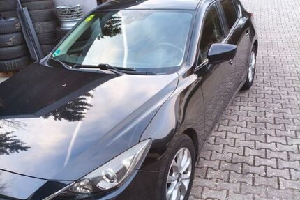 Mazda 3 154.500 km 9.999 &euro; Ursensollen 92289