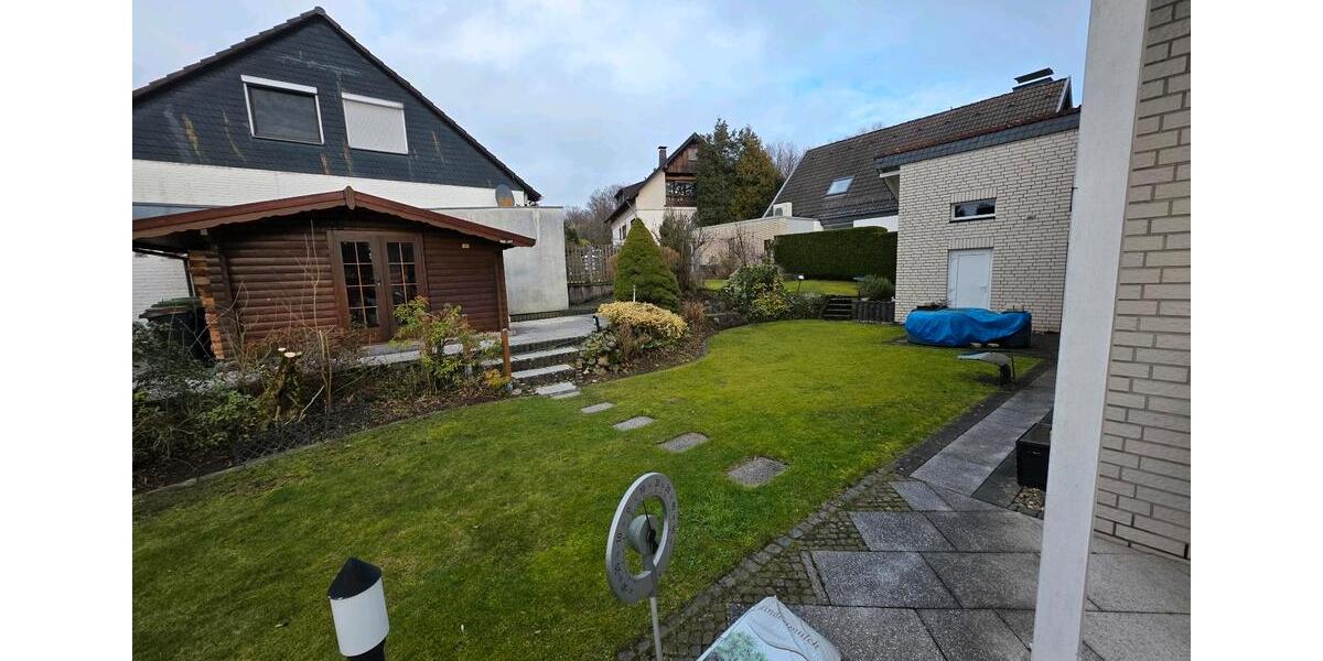 Einfamilienhaus Bergisch Gladbach - 2 Zimmer, 154 m&sup2;, 2.600&euro; | Angebot:24829509