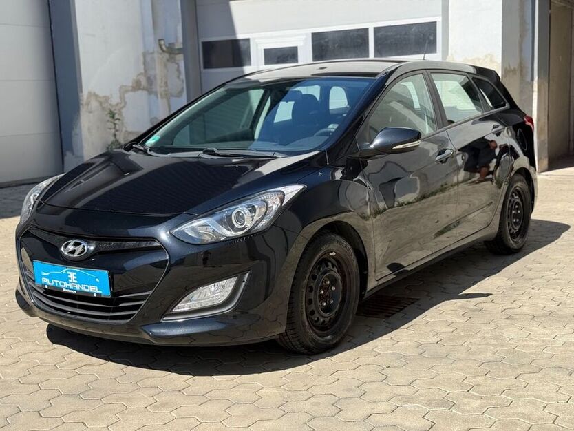 i30