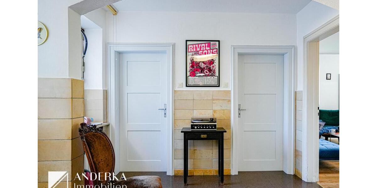 140 m² für Ihr Business! Geräumige und helle Gewerbeeinheit mitten in Günzburg zu vermieten. zimmer