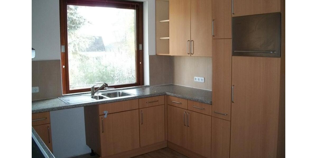 Einfamilienhaus Höxter - 10 Zimmer, 225 m&sup2;, 379.000&euro; | Angebot:27157929