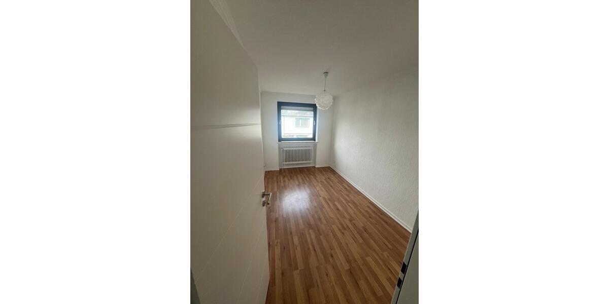 Reihenhaus Delmenhorst Düsternort - 5 Zimmer, 146 m&sup2;, 298.000&euro; | Angebot:25894958