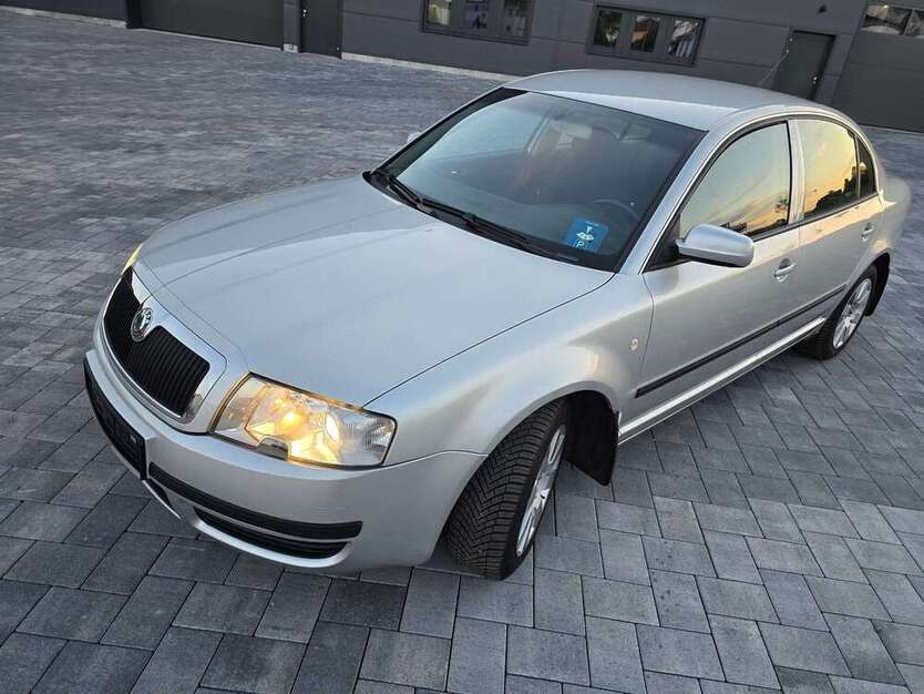 Skoda Superb 89.110 km 5.500 € Ramstein-Miesenbach 66877