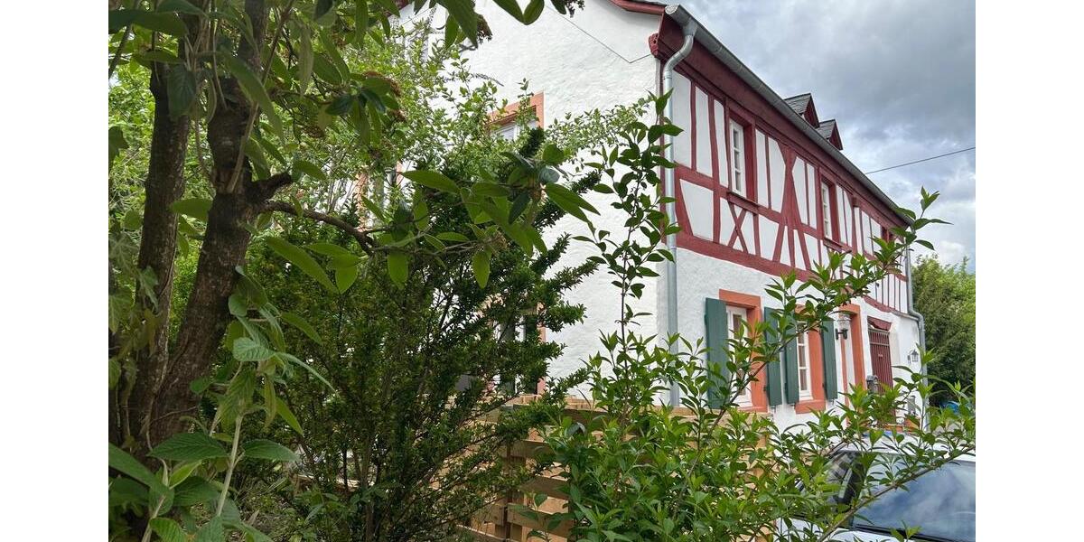 Einfamilienhaus Bernkastel-Kues Kues - 10 Zimmer, 200 m&sup2;, 325.000&euro; | Angebot:26600599