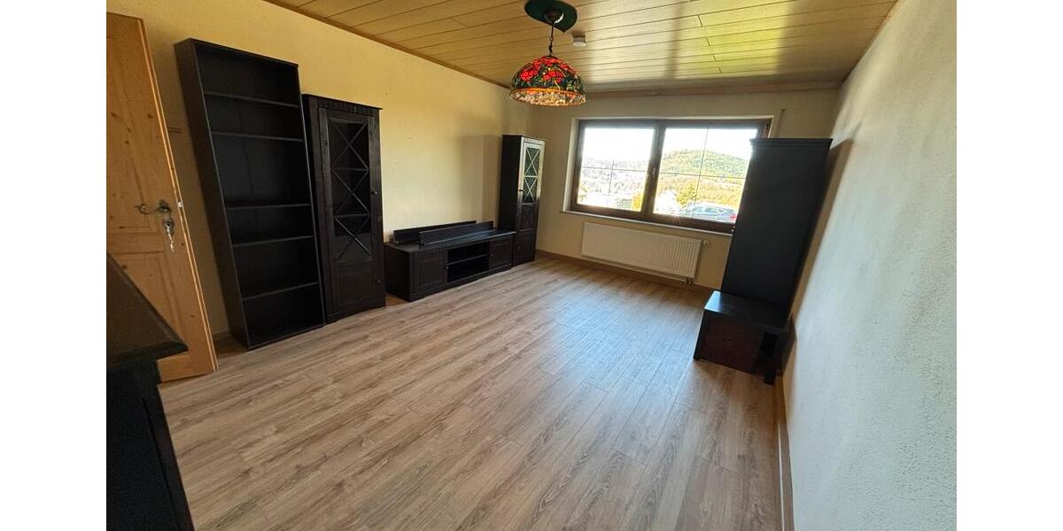 Erdgeschoßwohnung Chamerau - 3 Zimmer, 85 m&sup2;, 750&euro; | Angebot:26400526