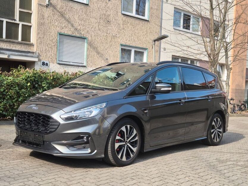 S-Max