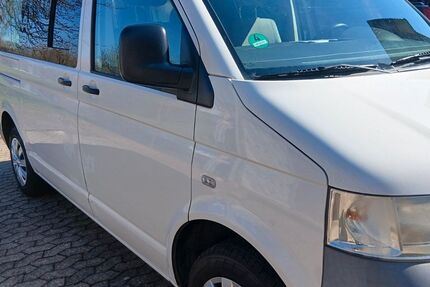 VW T5 Transporter 188.000 km 5.900 &euro; Oerlinghausen 33813