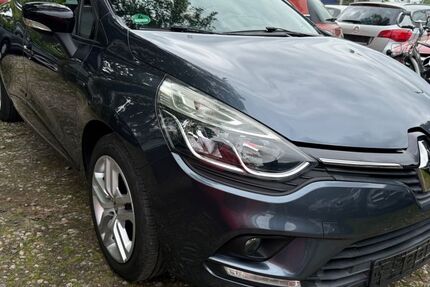 Renault Clio 95.500 km 6.200 &euro; Mahlow 15831