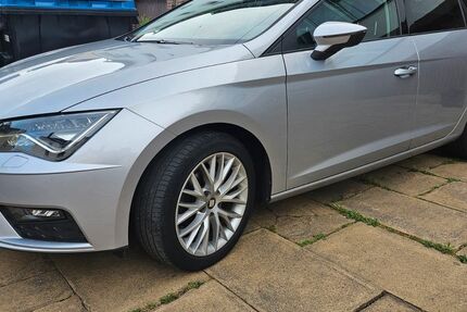 Seat Leon 127.000 km 12.999 &euro; Trier 54293