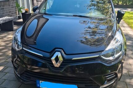 Renault Clio 78.000 km 7.300 &euro; Schortens 26419