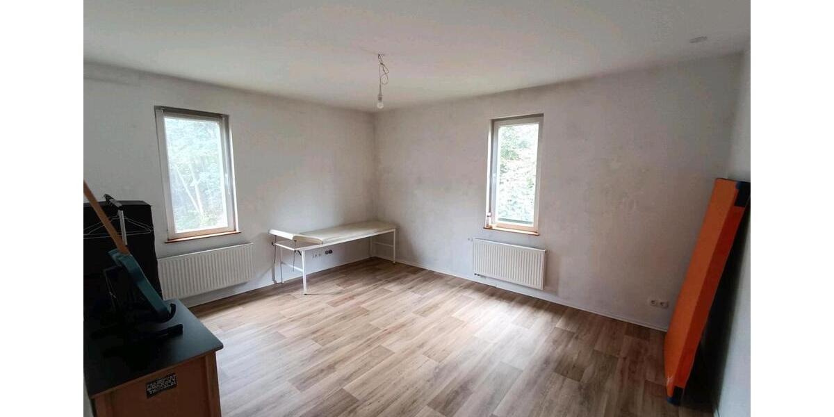 Etagenwohnung Bad Wildungen - 1 Zimmer, 18 m&sup2;, 305&euro; | Angebot:25539626