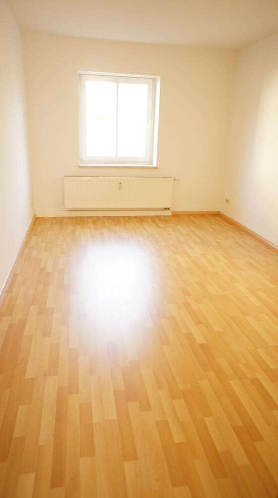 Wohnung zum Mieten in Chemnitz 249 € 49.81 m²
