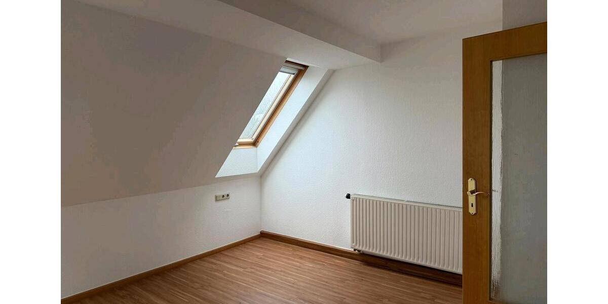 Etagenwohnung Floh-Seligenthal Seligenthal - 3 Zimmer, 80 m&sup2;, 900&euro; | Angebot:24532172