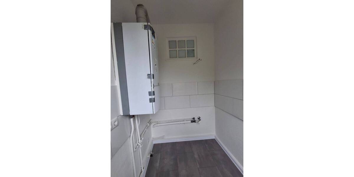 Etagenwohnung Bremerhaven Geestemünde - 2 Zimmer, 40 m&sup2;, 410&euro; | Angebot:26702881