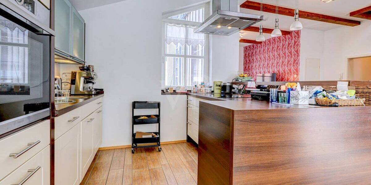 Mehrfamilienhaus, Wohnhaus Kronberg im Taunus Kronberg - 5 Zimmer, 180 m&sup2;, 2.400&euro; | Angebot:25939639