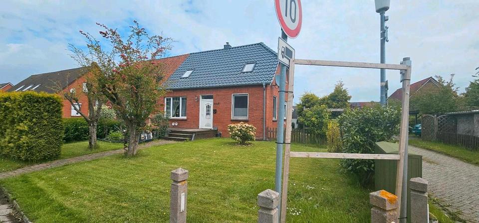 Doppelhaushälfte Krummhörn - 4 Zimmer, 120 m&sup2;, 235.000&euro; | Angebot:26844545