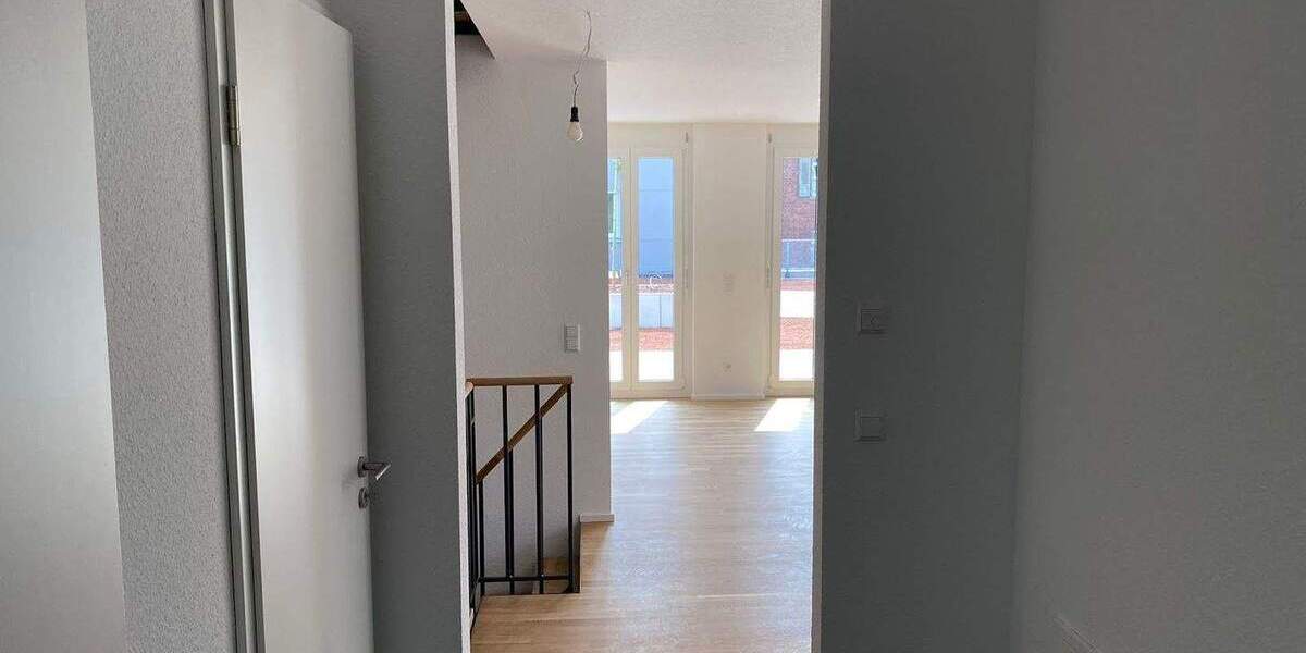 Etagenwohnung Rottenburg - 5 Zimmer, 136 m&sup2;, 1.859&euro; | Angebot:24702378