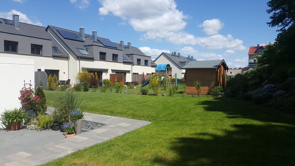 Sparen Sie bis zu 30% Energiekosten Neubau RH Whg. in Crimmitschau, Bebelstraße inkl. Kaminofen 4 zimmer