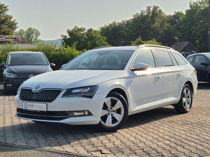 Skoda Superb 124.800 km 16.480 € Ludwigsau 36251
