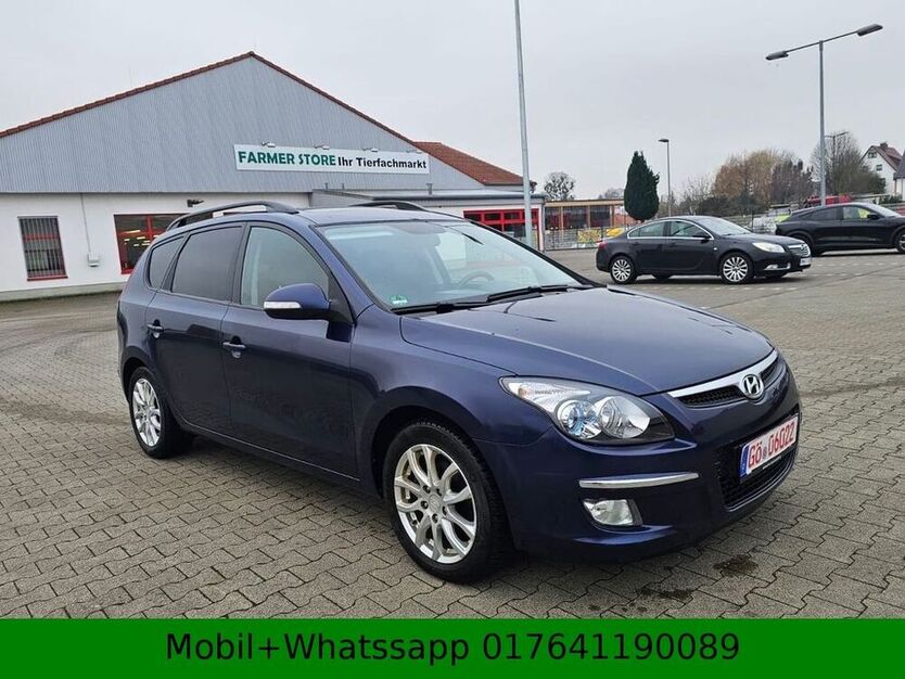i30