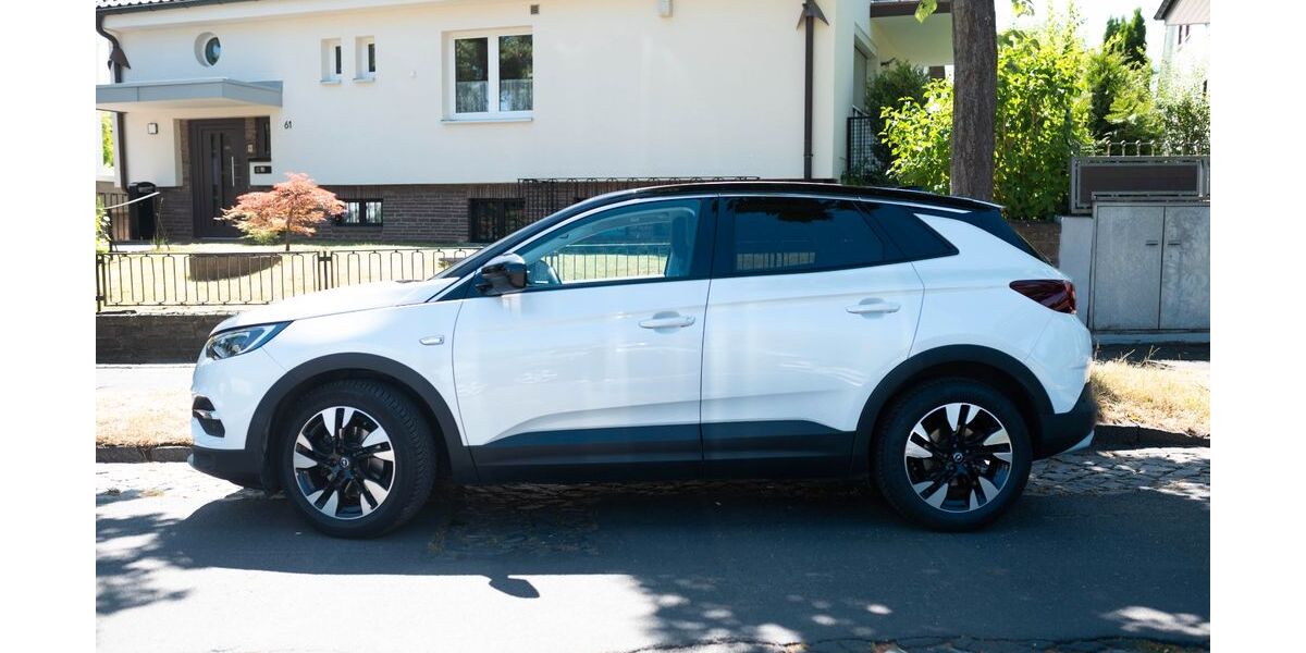 Opel Grandland (X) 77.400 km 18.150 &euro; Kassel 34121