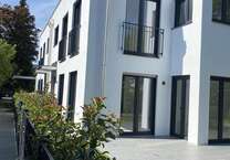 Haus zum Mieten in München 3.650 € 150 m²