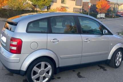 Audi A2 178.000 km 2.750 € München 81829