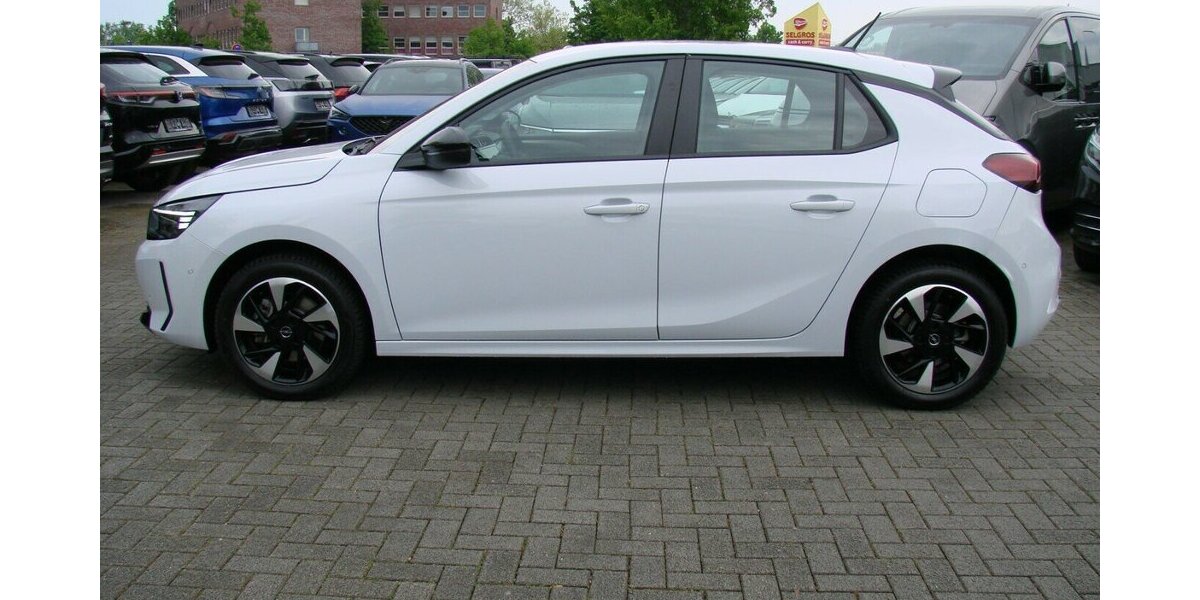 Opel Corsa-e e Edition Long Range Totwinkel Volldigital 1.999 km 24.980 &euro; Falkensee 14612