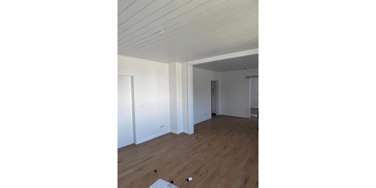 Mehrfamilienhaus, Wohnhaus Herford Diebrock - 7 Zimmer, 210 m&sup2;, 2.200&euro; | Angebot:26412562