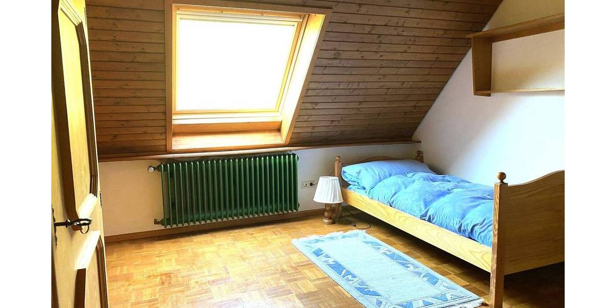 Einfamilienhaus Bonndorf im Schwarzwald Brunnadern - 8 Zimmer, 181 m&sup2;, 450.000&euro; | Angebot:26379865