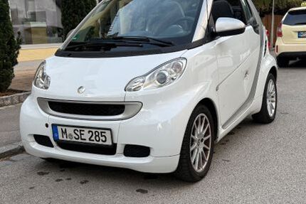 Smart ForTwo 99.000 km 3.690 &euro; München 80997