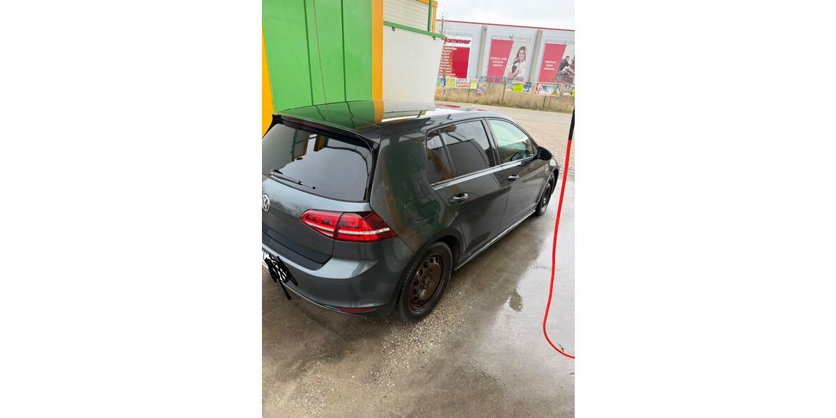 VW Golf 158.300 km 12.000 € Zeitz 06712
