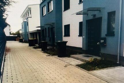 Haus Troisdorf - 5 Zimmer, 155 m&sup2;, 2.090&euro; | Angebot:25926282