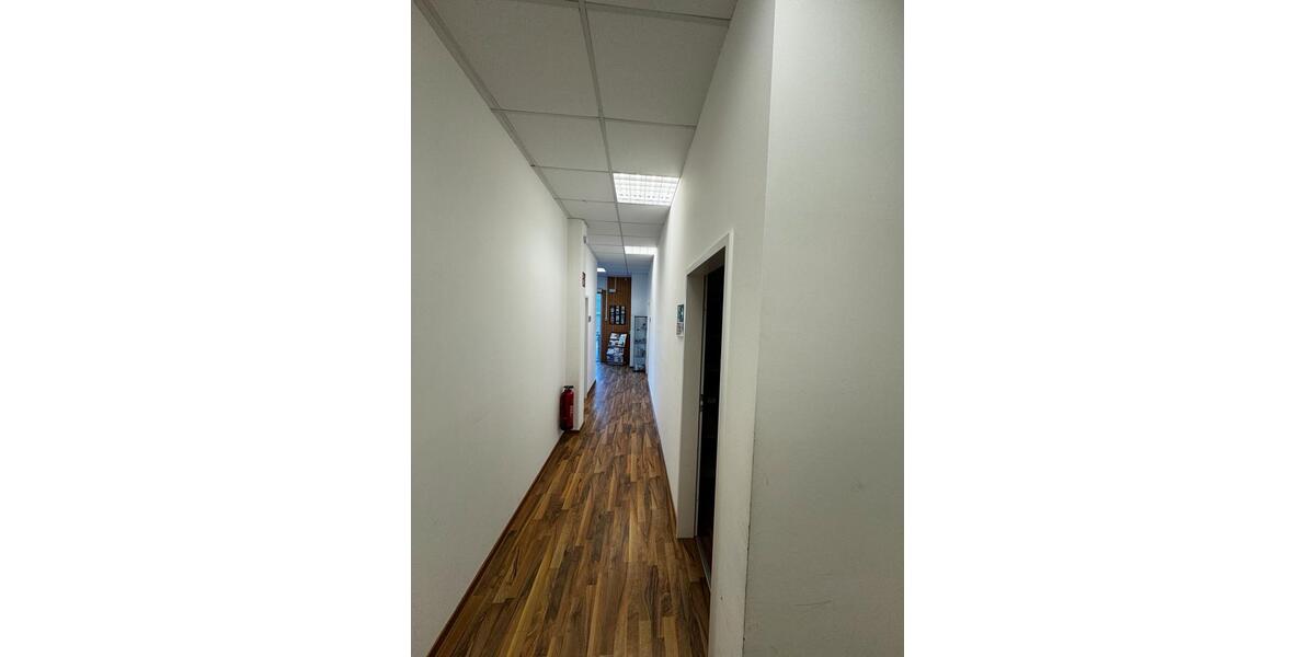 Gewerbeobjekt Ölbronn-Dürrn Dürrn - 1.735&euro; | Angebot:25943843