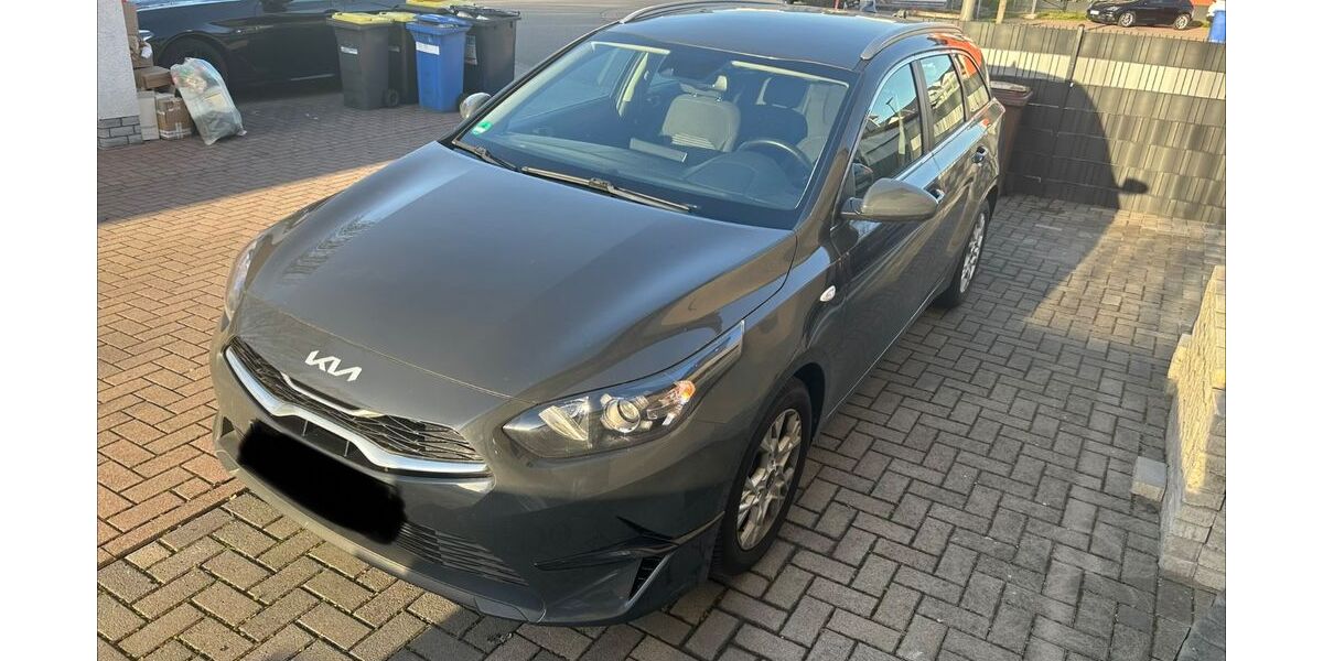 Kia ceed Sportswagon 62.200 km 17.900 &euro; Ludwigshafen 67071