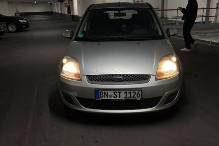 Ford Fiesta 94.918 km 2.650 &euro; Bonn 53115